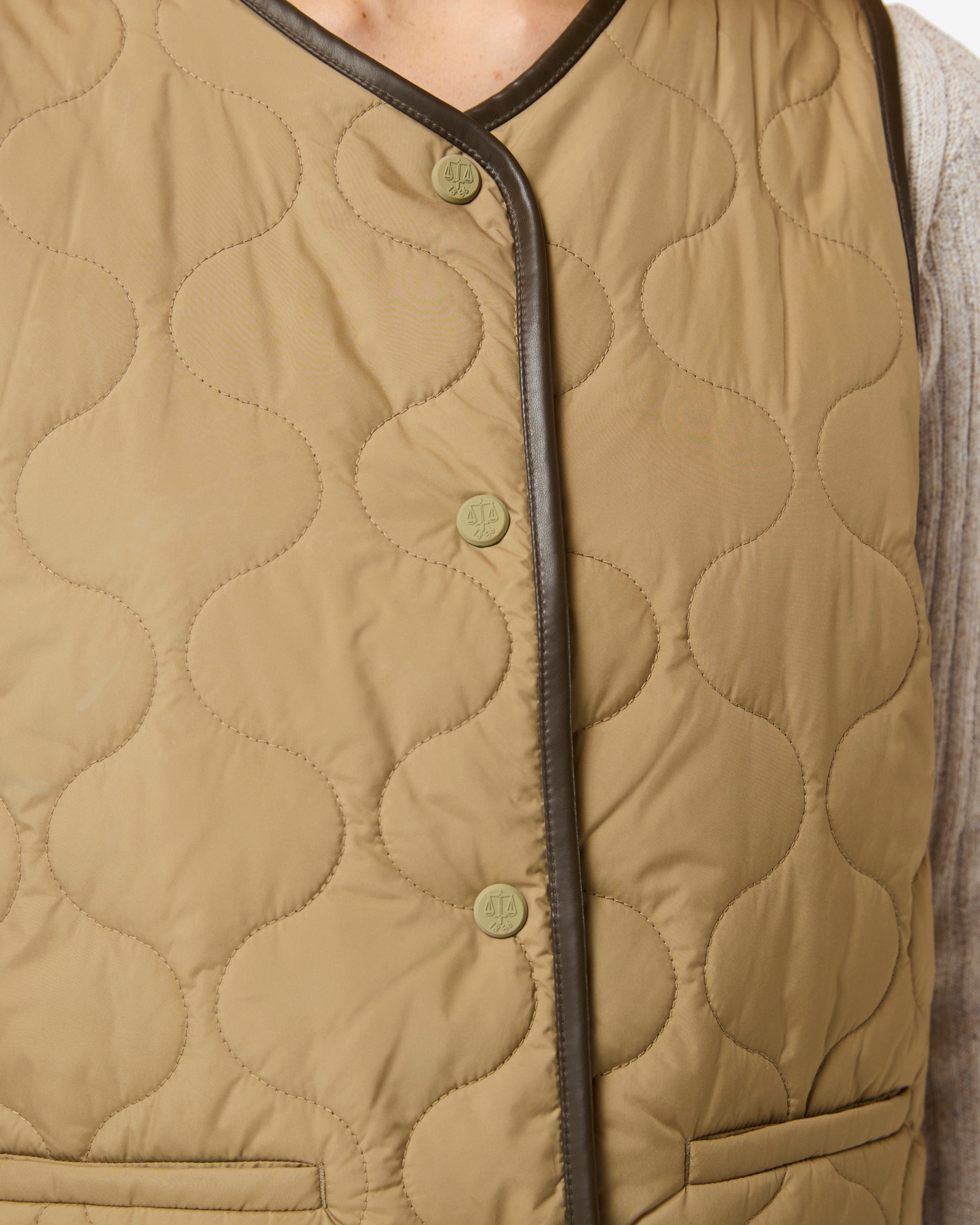Bonny Quilted Vest Kelp