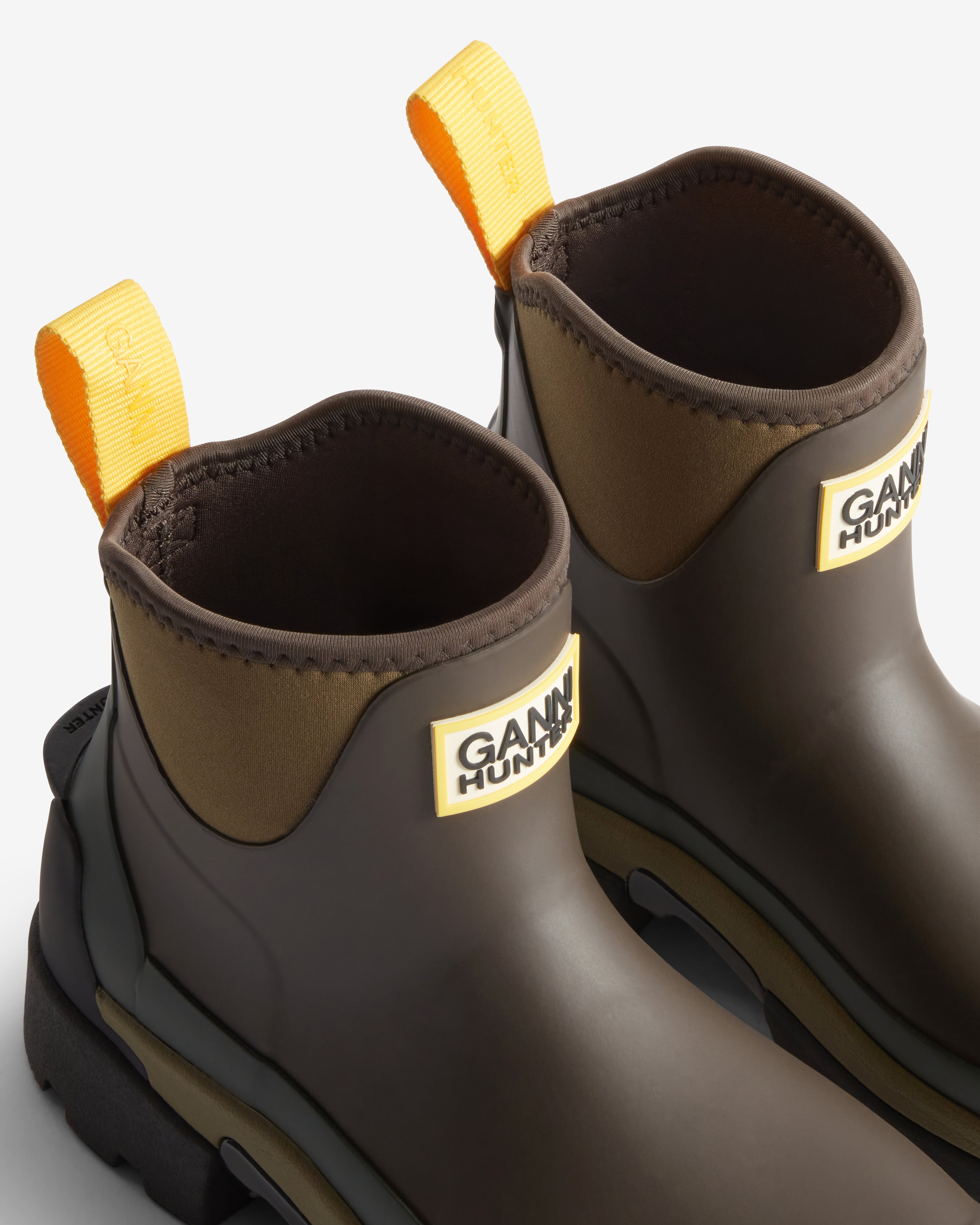 GANNIXHUNTERBALMORALANKLEBOOT-CHOCOLATEBROWN_MILITARYOLIVE-HFRW0020262-OV_5.jpg