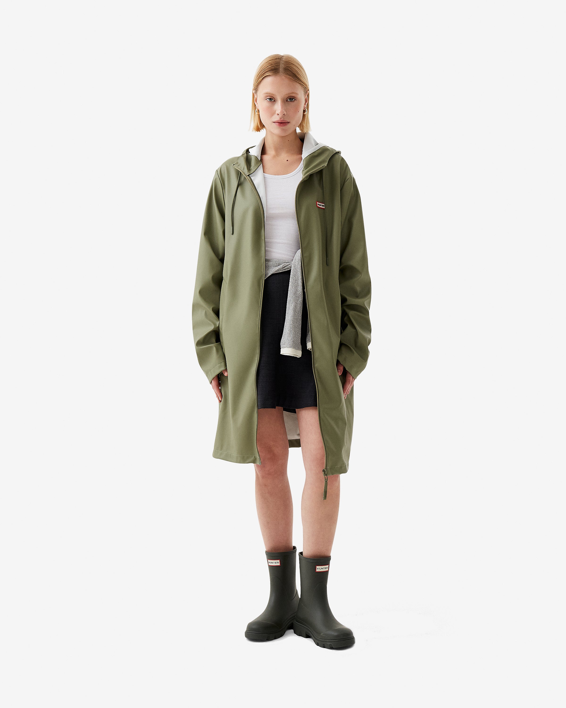 HARU0002242-DL-AndreaPURainCoat-01.jpg