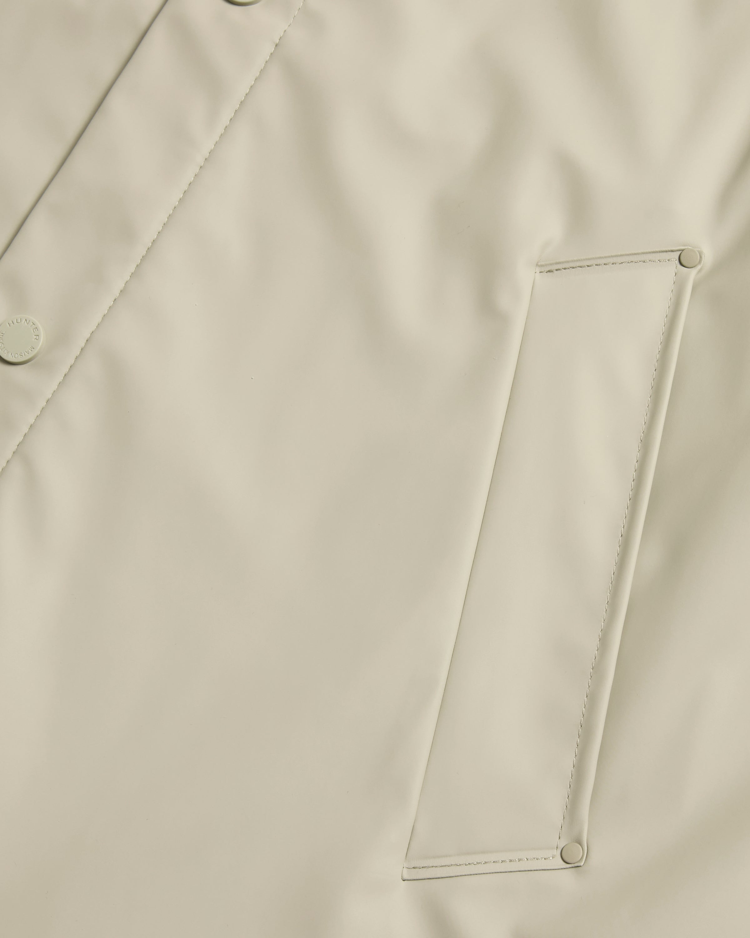 HARU0012252-SI-HUNTERXMAISONKITSUNEWATERPROOFRAINJACKET-3.jpg
