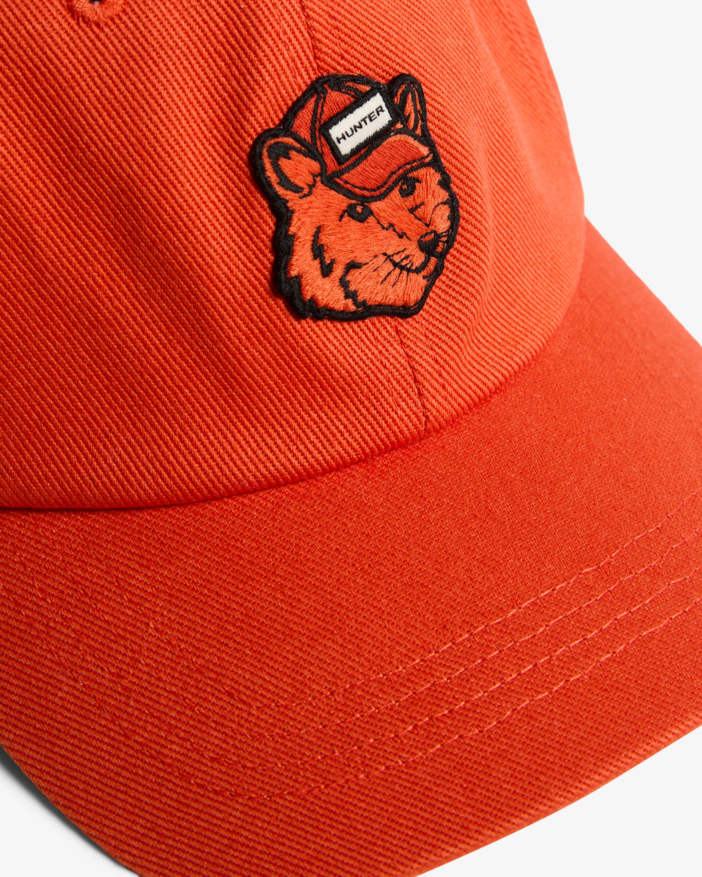 HXRU0070252-BA-HUNTERXMAISONKITSUNECOTTONBASEBALLCAP-3.jpg