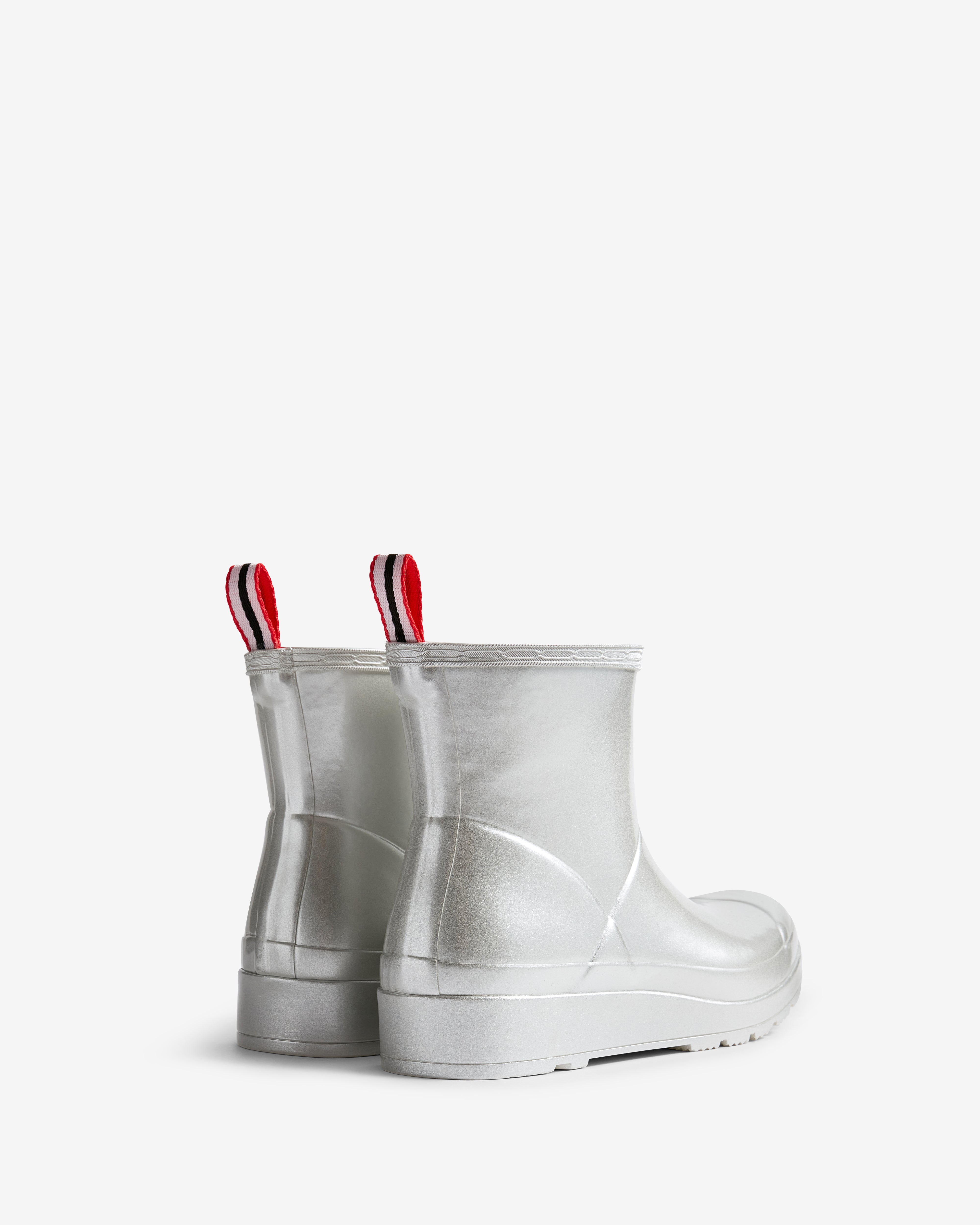 WOMENSPLAYSHORTBOOTMETALLIC-HFRW0026252-SIL_03.jpg